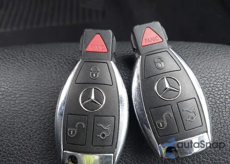 2014 Mercedes-Benz E 350 4Matic z USA, uszkodzony, nr VIN WDDHF8JB2EA964333